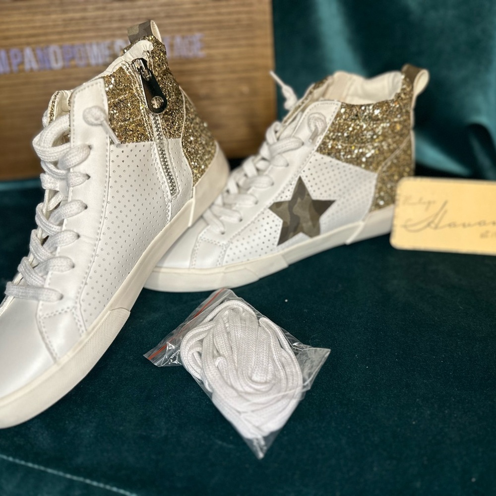Vintage Havana White and Gold Glitter Sneakers